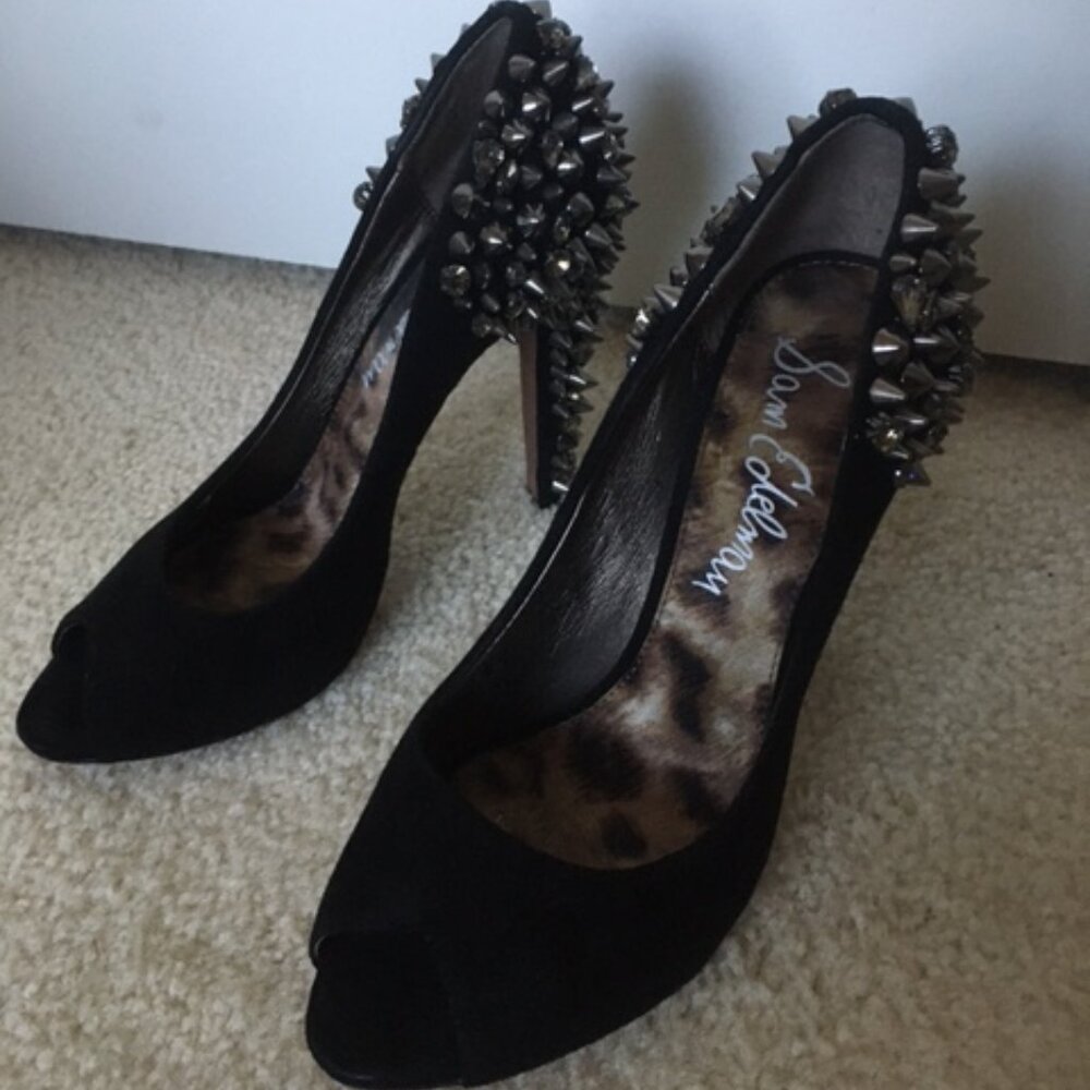 Sam Edelman Black Suede Studded Peep Toe Lorissa Pumps Size 8 - LIKE NEW!